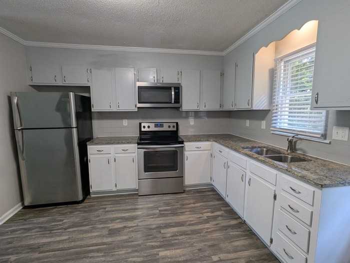 514 Bringle Ferry Rd #1 - Photo 7 of 15