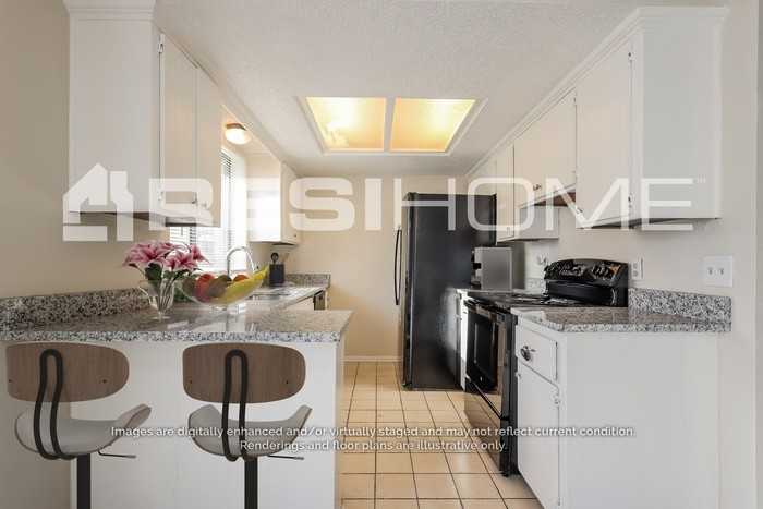 1105 Kelly Park Rd - Photo 2 of 15