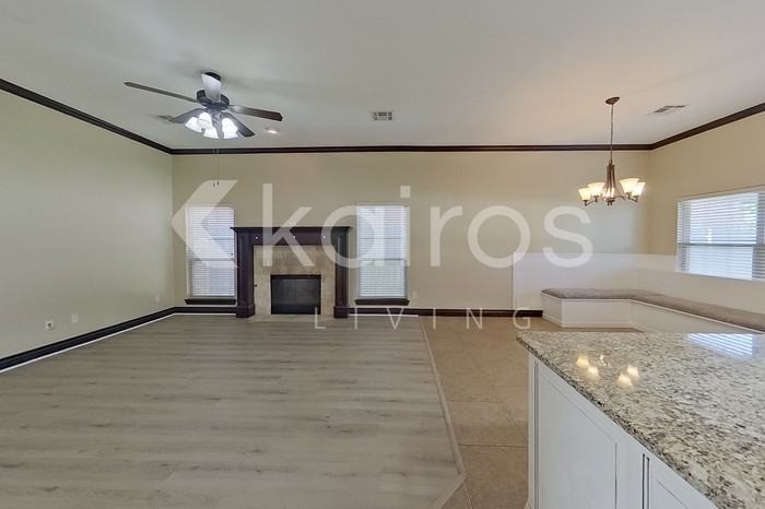 19001 Butterfly Blvd - Photo 4 of 32