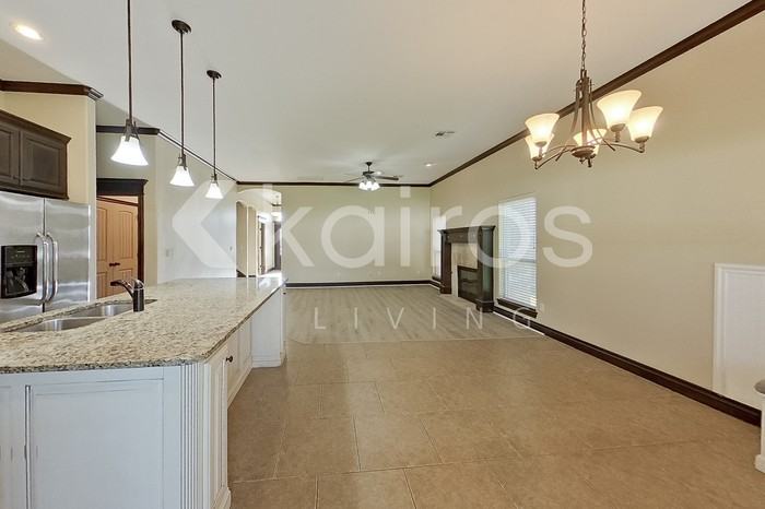 19001 Butterfly Blvd - Photo 5 of 32
