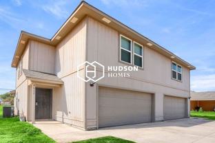 517 39th St #A - Photo 1 of 1