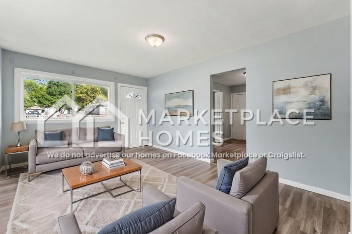 7432 Beech Ave - Photo 2 of 23