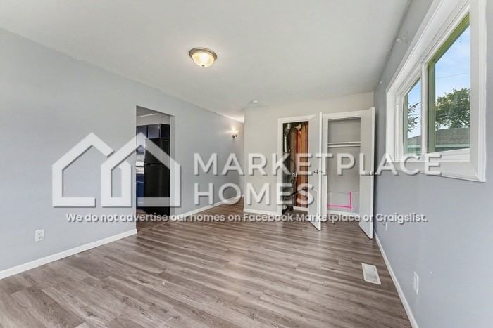 7432 Beech Ave - Photo 6 of 23