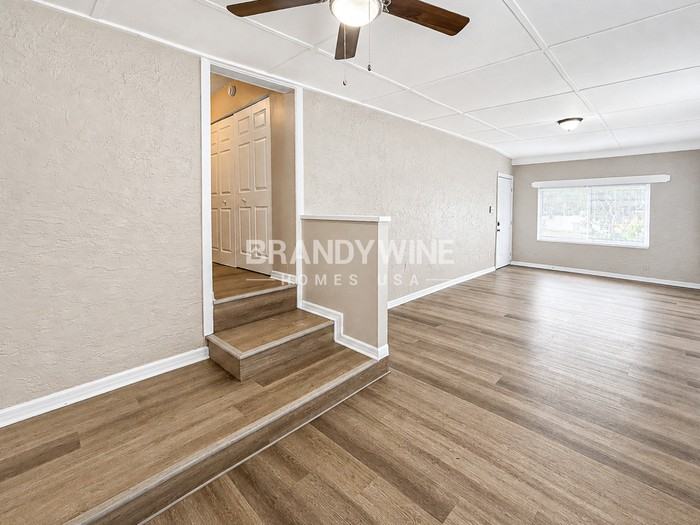 3815 Carroway St - Photo 7 of 25