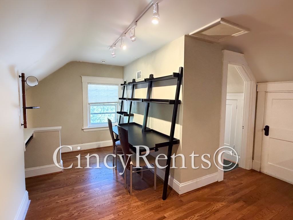 2852 Observatory Ave #3 - Photo 2 of 14