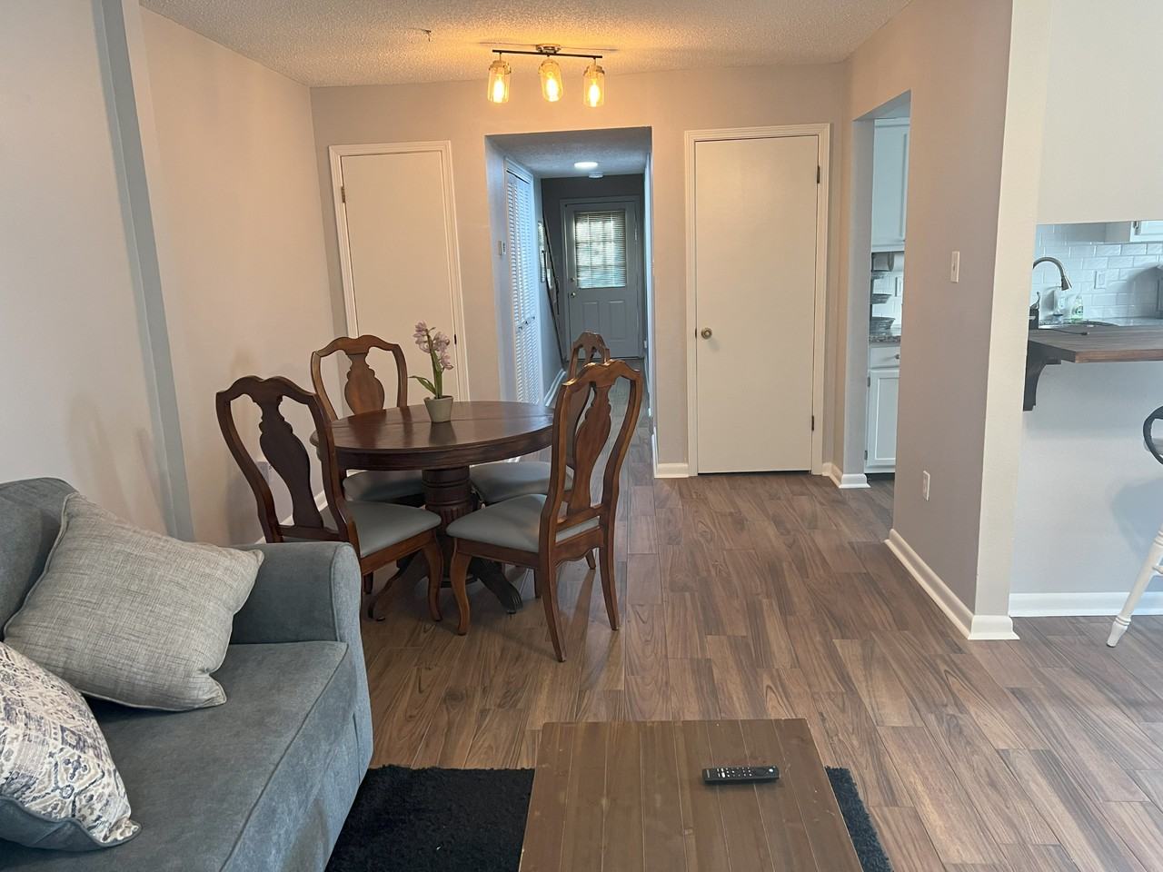 8335 Summa Ave #B - Photo 6 of 9