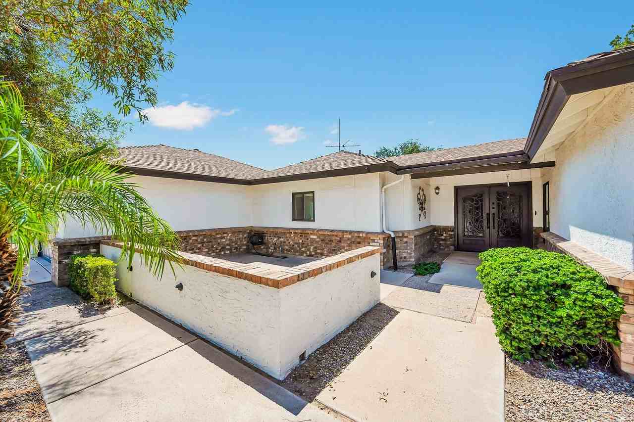 227 W Caroline Ln #NA - Photo 4 of 50