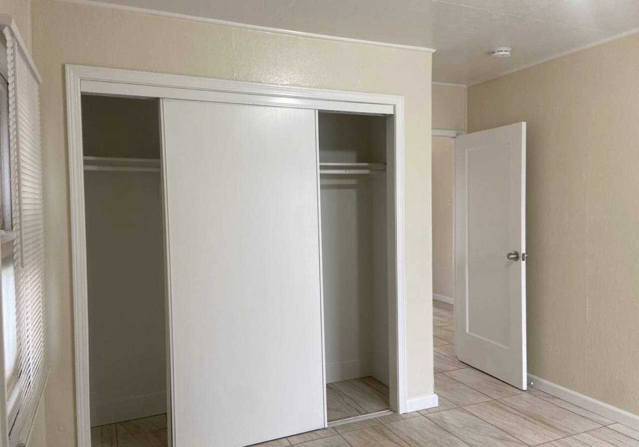 505 N Valencia Blvd #NA - Photo 7 of 11
