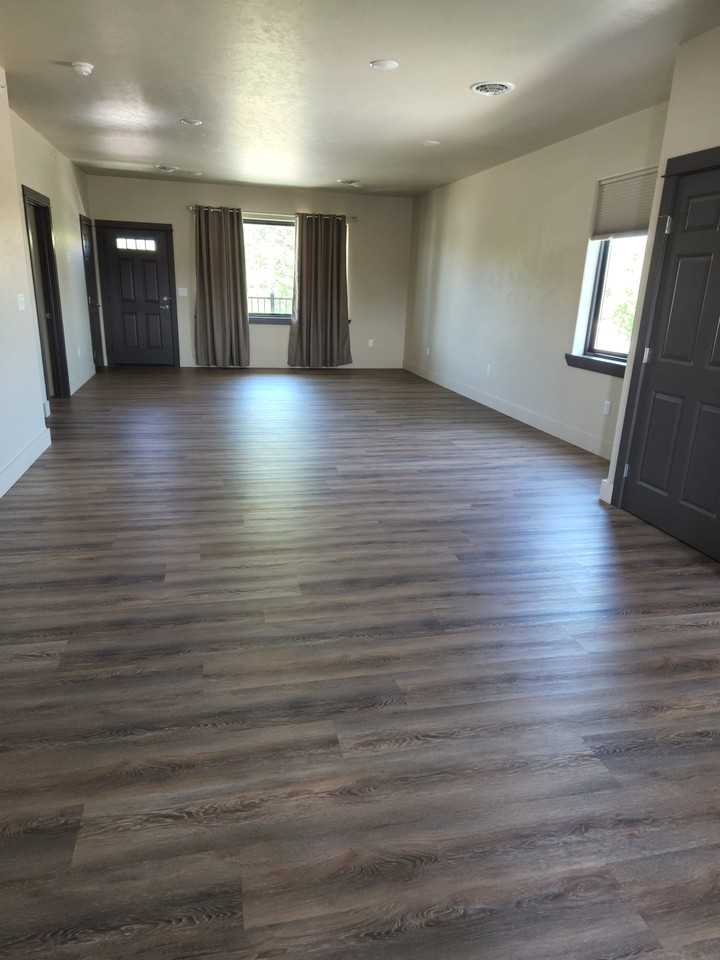 804 N 2nd St #D - Photo 4 of 9