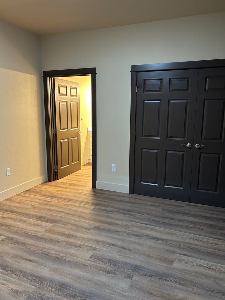 804 N 2nd St #D - Photo 5 of 9
