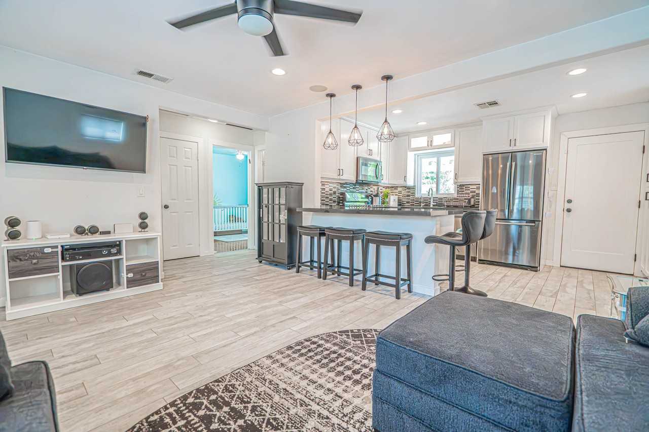 7044 Garden Grove Ave #NA - Photo 3 of 25