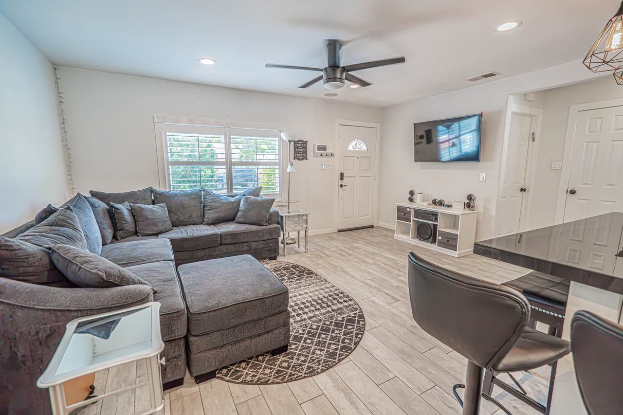 7044 Garden Grove Ave #NA - Photo 5 of 25