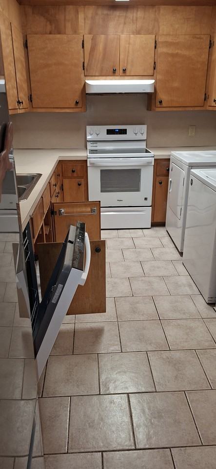 102 Fairfield Dr #NA - Photo 3 of 13