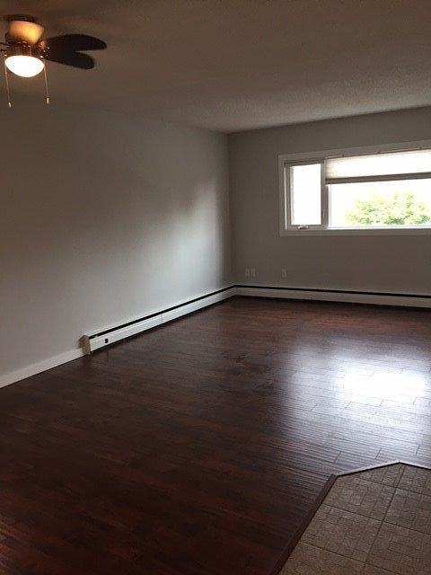 931 - 931 19 Ave Sw - Photo 5 of 13