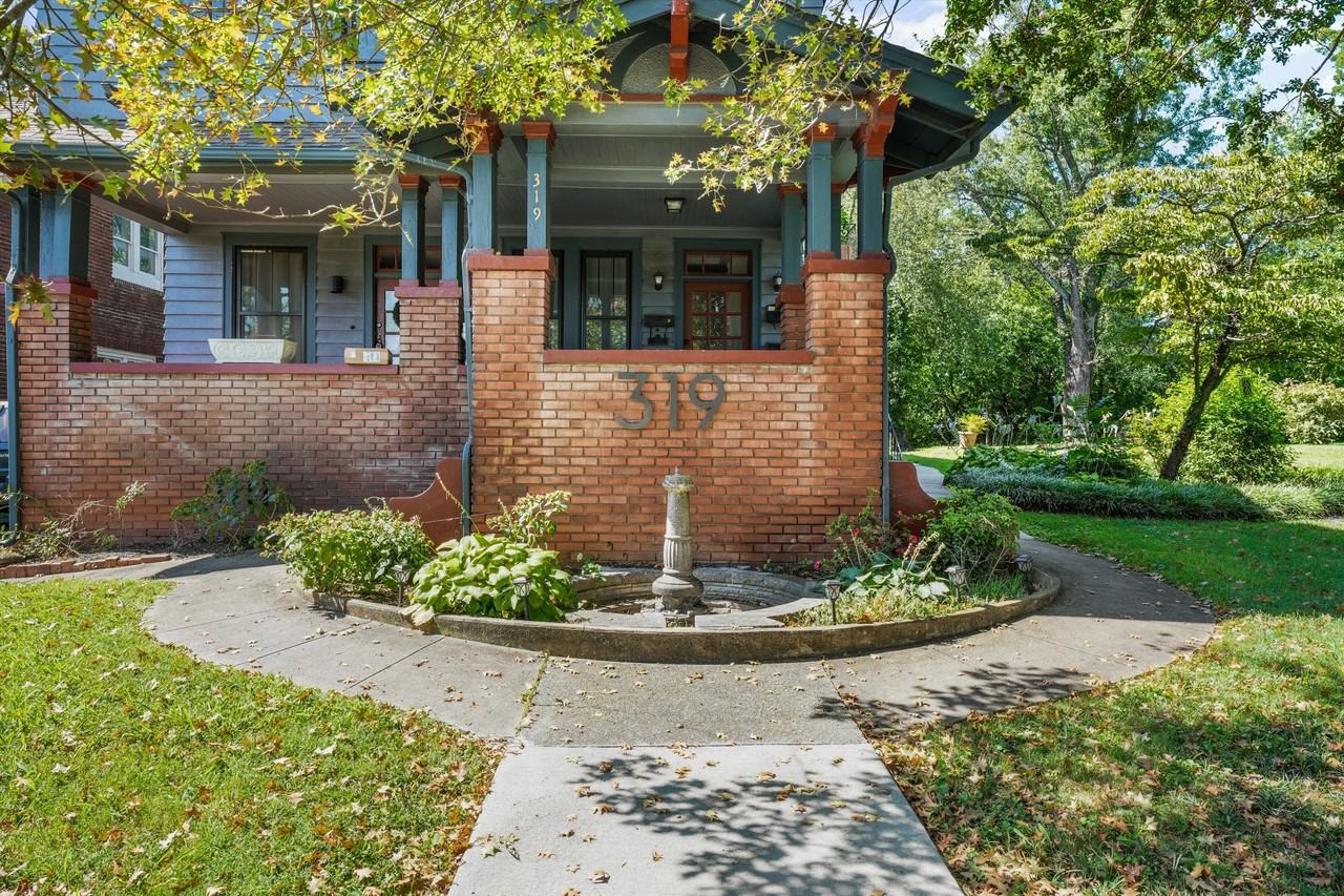 319 E Scott Ave #3 - Photo 3 of 17