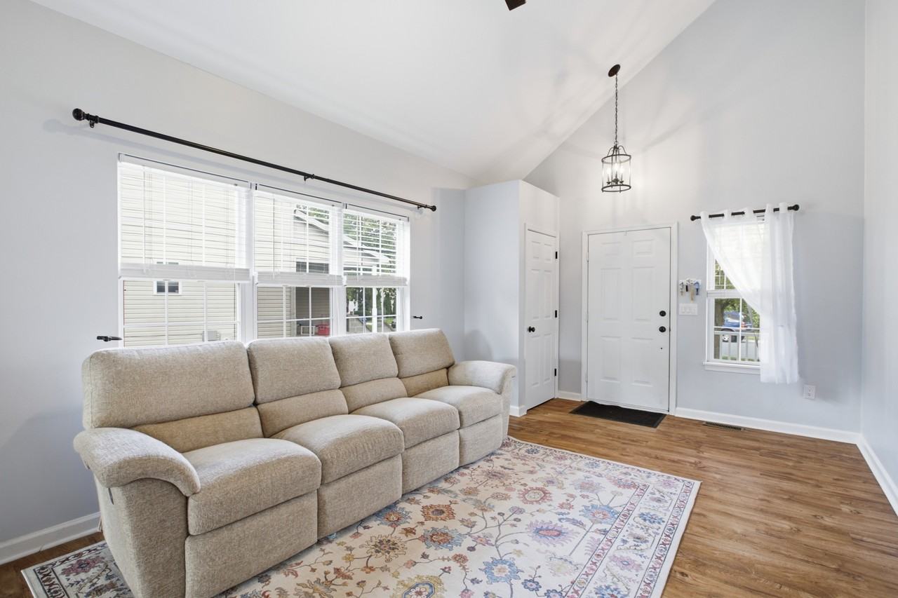 16 Wingate North Ct #NA - Photo 4 of 34