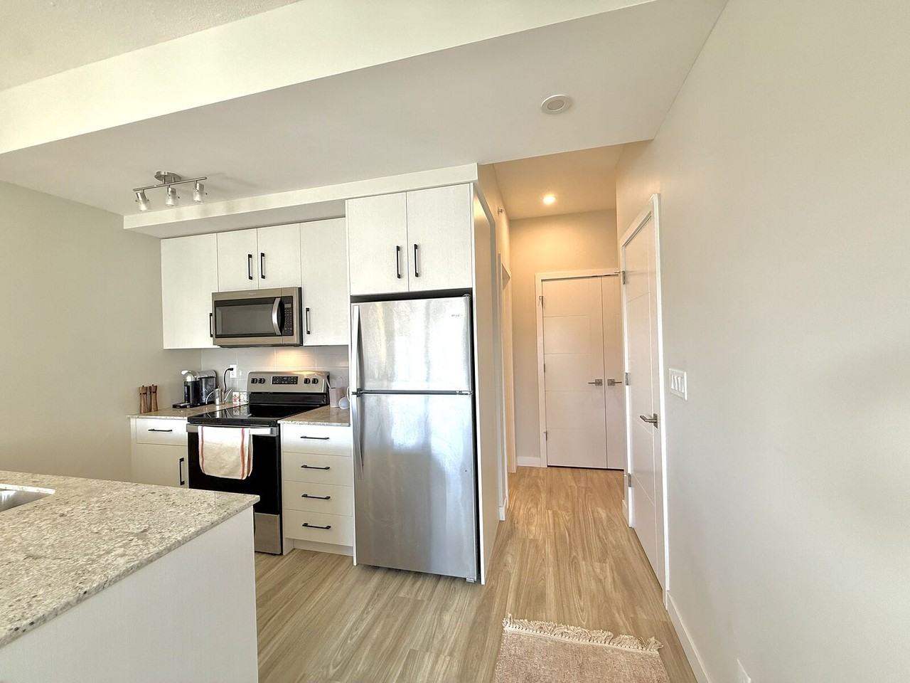 12235 106 Ave Nw - Photo 3 of 9