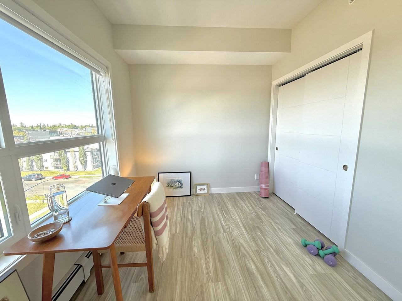 12235 106 Ave Nw - Photo 4 of 9