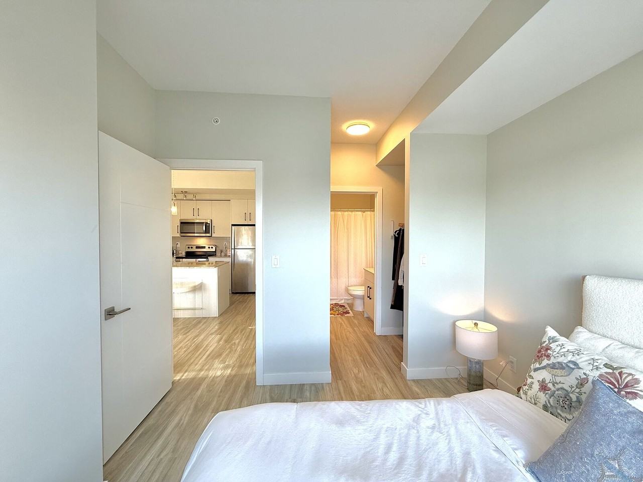 12235 106 Ave Nw - Photo 6 of 9