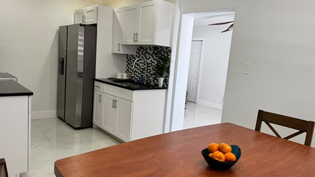 5407 Rosemont Ave #NA - Photo 4 of 20