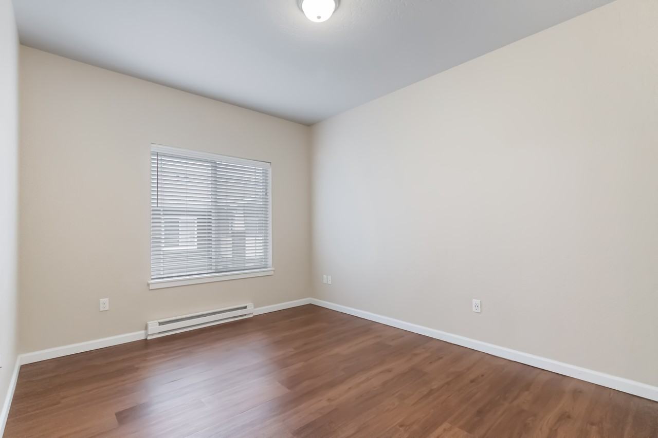 1065 W Rustic Lodge Dr #101 - Photo 5 of 7