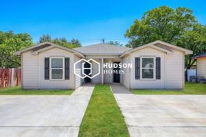 featured image of 1143 Oak St