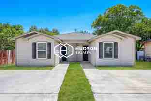1143 Oak St - Photo 1 of 1