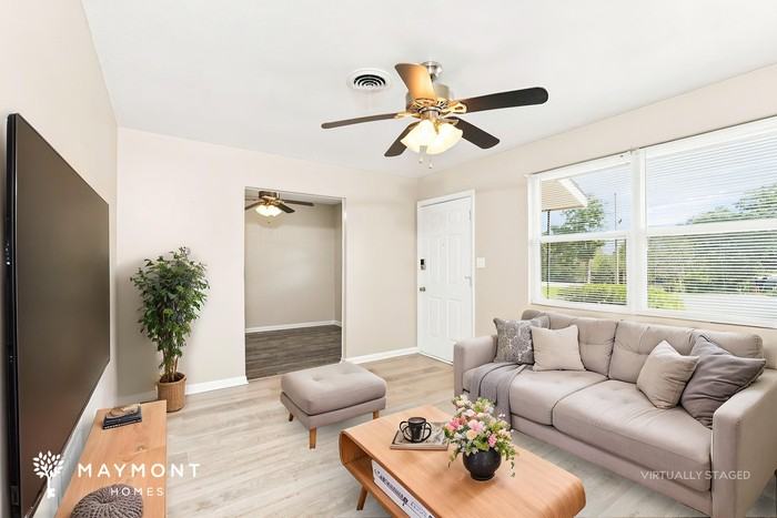 2117 Cassell St - Photo 5 of 15