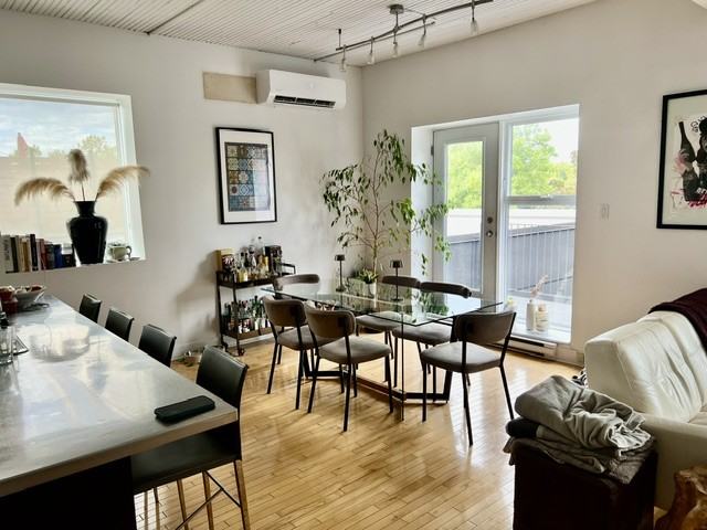 8486 Avenue Casgrain — photo 1