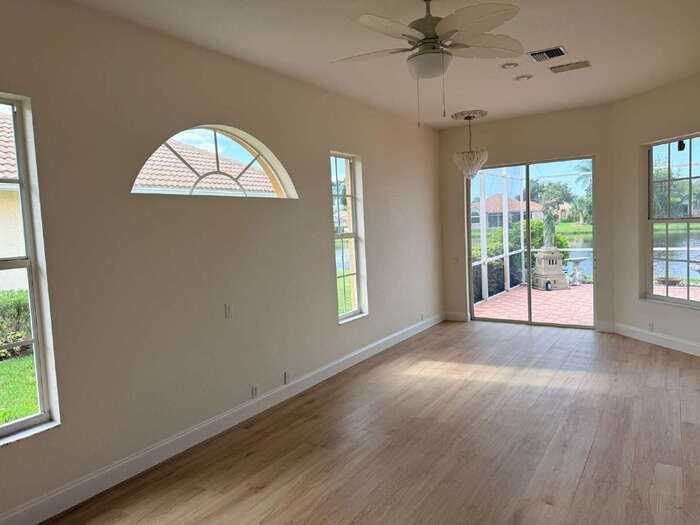 117 Grand Oak Cir - Photo 4 of 9
