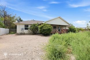 421 W Littler Dr - Photo 1 of 1