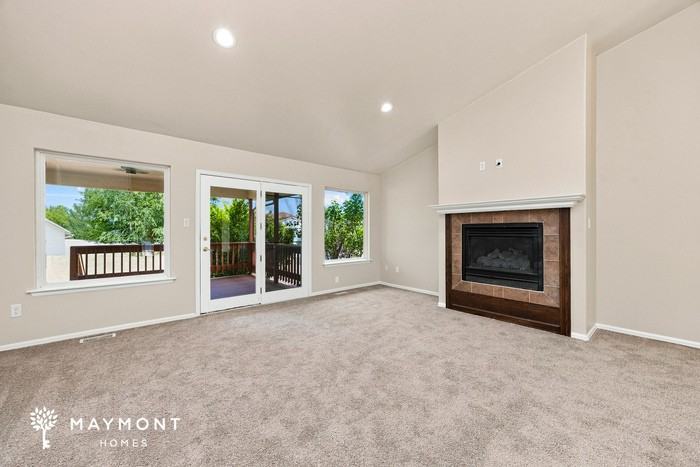 421 W Littler Dr - Photo 5 of 16