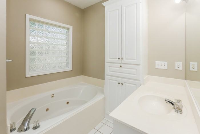 519 Willow Court Dr - Photo 7 of 10