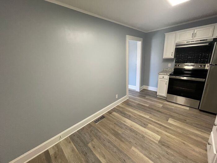 806 Cleveland Ave #B - Photo 5 of 13