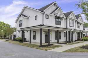featured image of 14 Tolar Rd