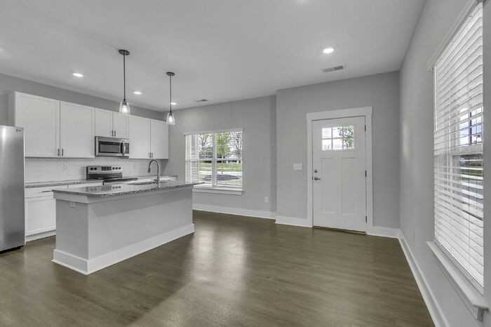 14 Tolar Rd - Photo 4 of 30