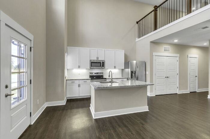 142 Cox St - Photo 6 of 41