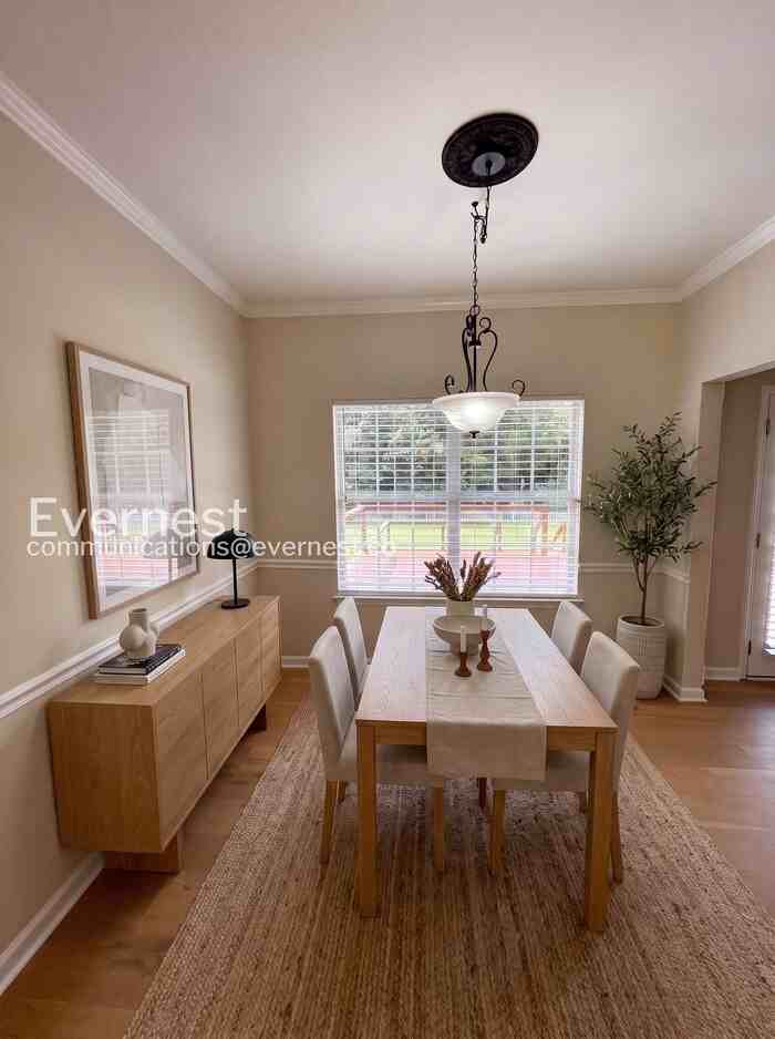 1648 Eagle Trace Dr - Photo 3 of 26
