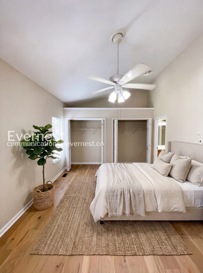 1648 Eagle Trace Dr - Photo 4 of 26
