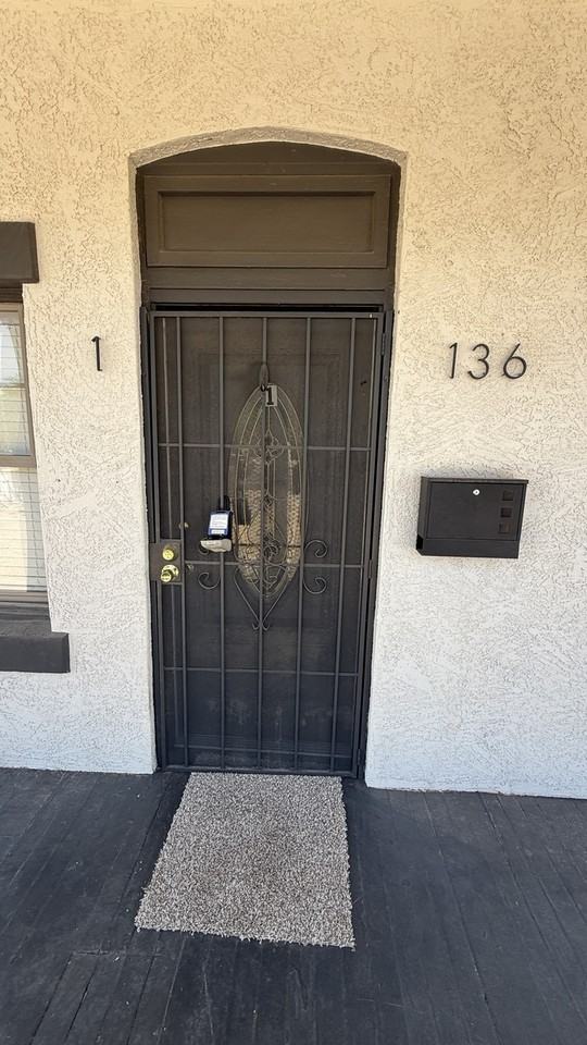 136 N 11th Ave #1 - Photo 3 of 11