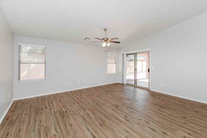 12939 N 147th Ln - Photo 4 of 21