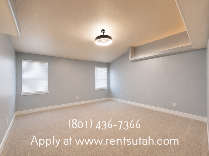 904 W Stephens View Way - Photo 4 of 9