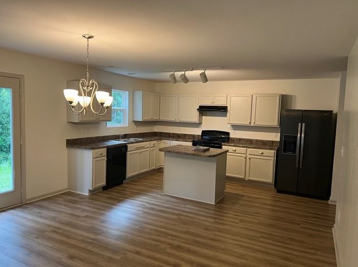 133 Bendick Ct - Photo 2 of 15