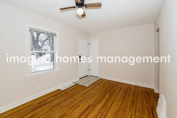 2825 Alabama Ave S - Photo 5 of 17