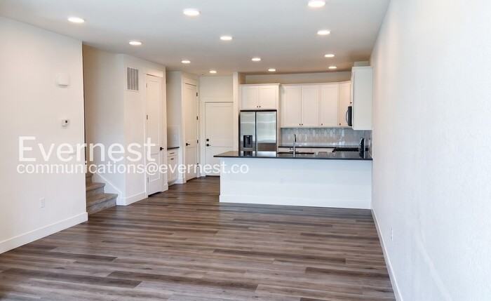 1932 Naturita St - Photo 6 of 27
