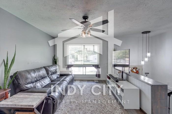 4144 Balboa Dr - Photo 3 of 31