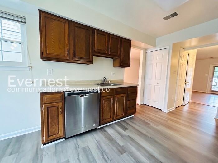 4892 Saltwater Dr - Photo 7 of 22