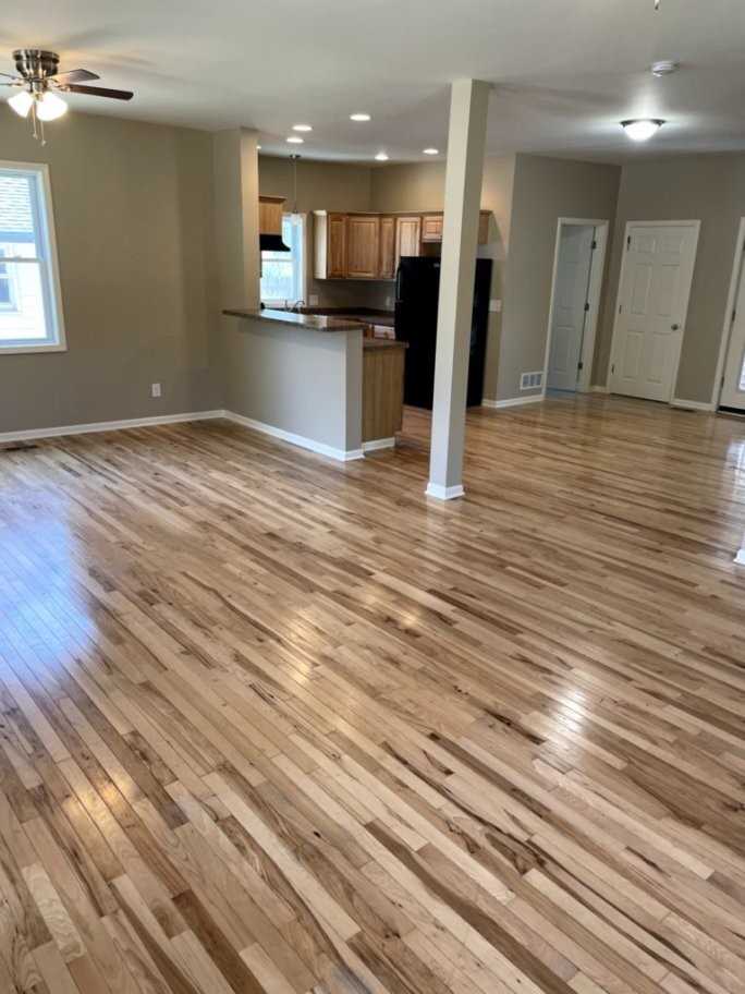 265 W State St - Photo 4 of 18