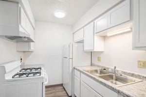 featured image of 1431 1431 - 1552 44th St SW