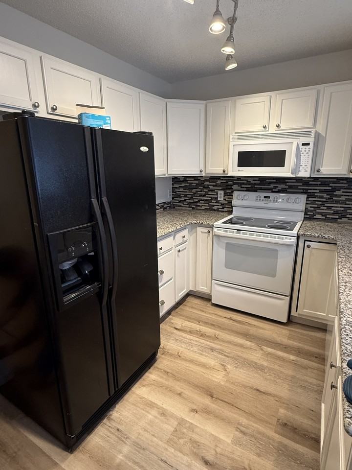 4807 Live Oak Dr #NA - Photo 7 of 22
